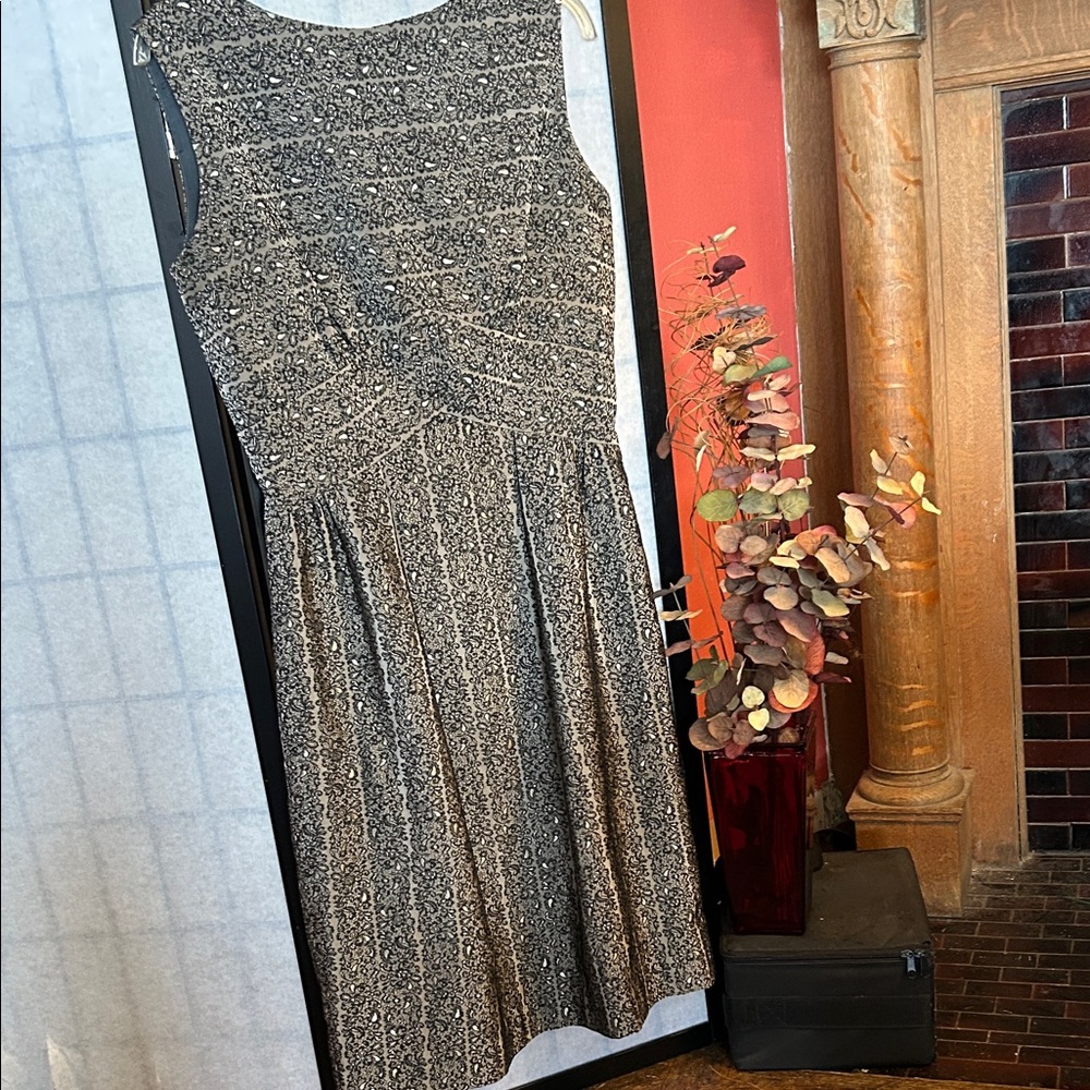 Rare Seattle designer Victoria Simons elegant monochrome textured midi Dress